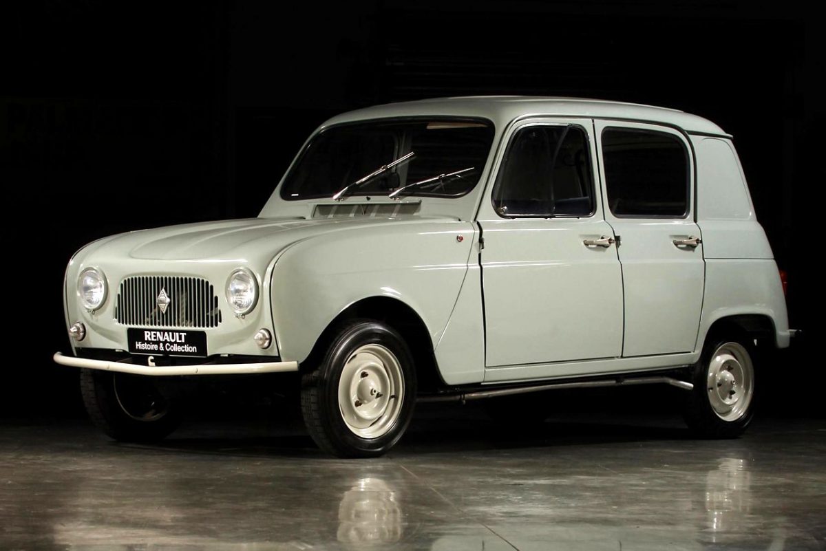 RENAULT R 4
