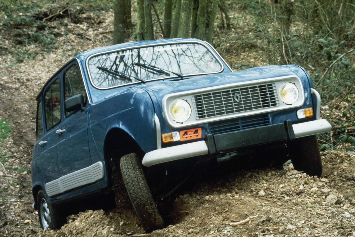 RENAULT R 4