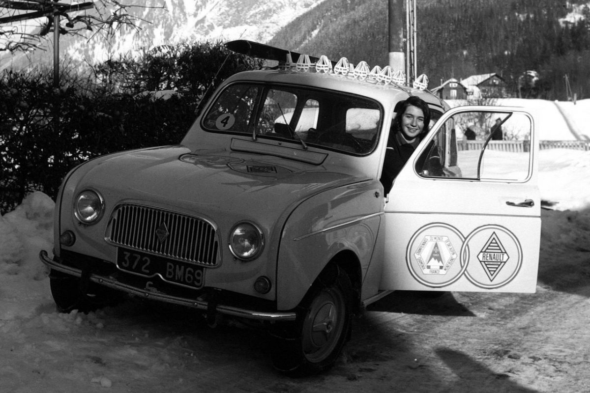 RENAULT R 4
