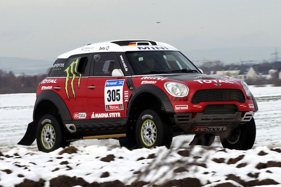 MINI COUNTRYMAN