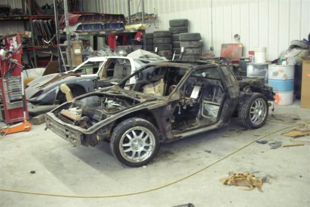 LAMBORGHINI MIURA