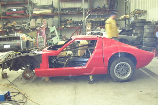 LAMBORGHINI MIURA