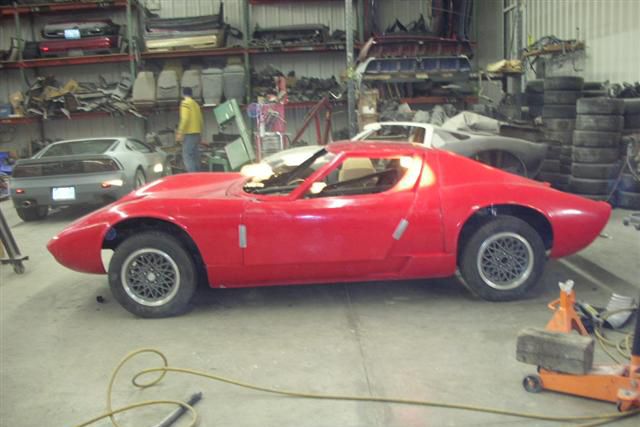 LAMBORGHINI MIURA