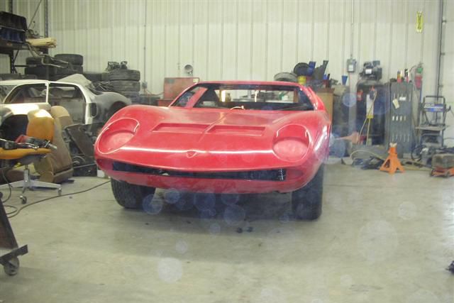 LAMBORGHINI MIURA