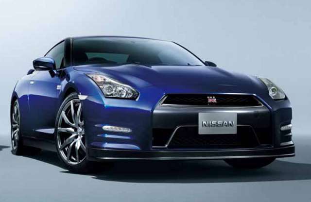 A teljesítmény marad, a köridő csökken a Nissan GT-R esetén
