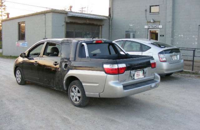 Toyota Prius platóval. Nem viccelünk, megmutatjuk!