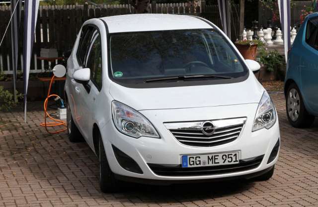 Nem az Opel készíti az elektromos Merivát