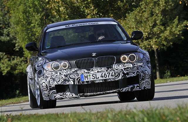 Detroitban leplezik le a 340 lóerős BMW 1-est