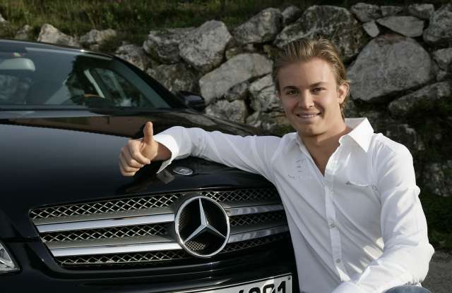 Monaco. Nico Rosberg. SLK. Részletek a videón