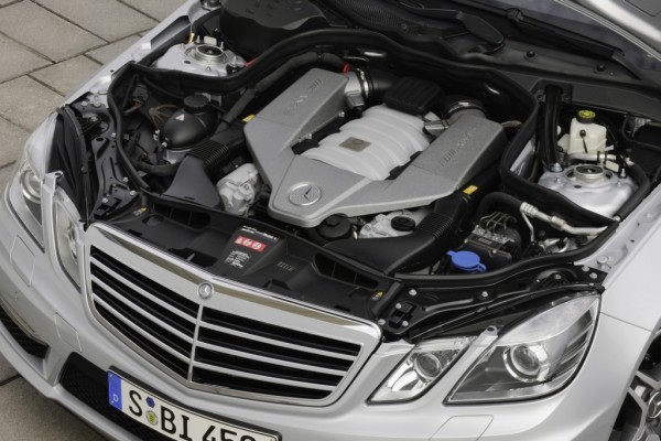MERCEDES-BENZ C-OSZTÁLY