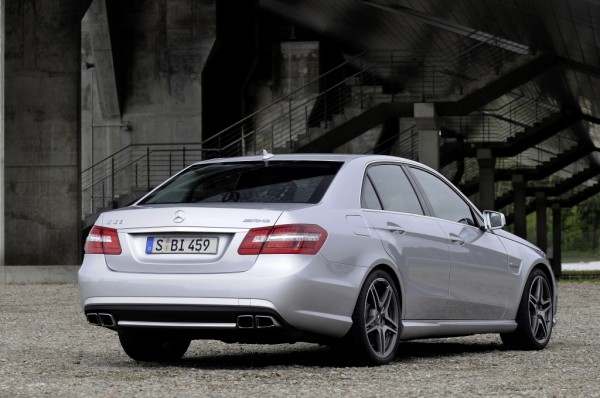 MERCEDES-BENZ C-OSZTÁLY
