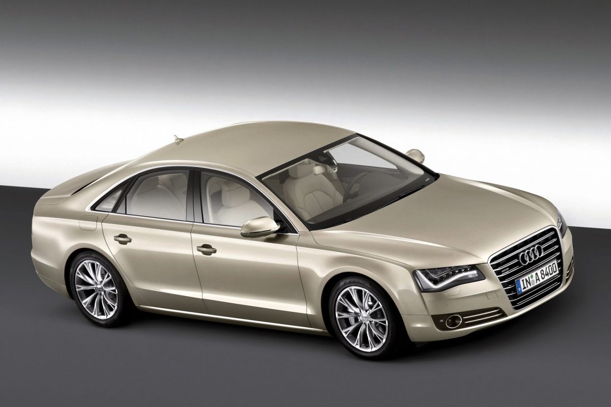 AUDI A8