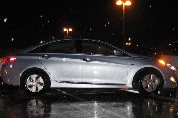 HYUNDAI SONATA
