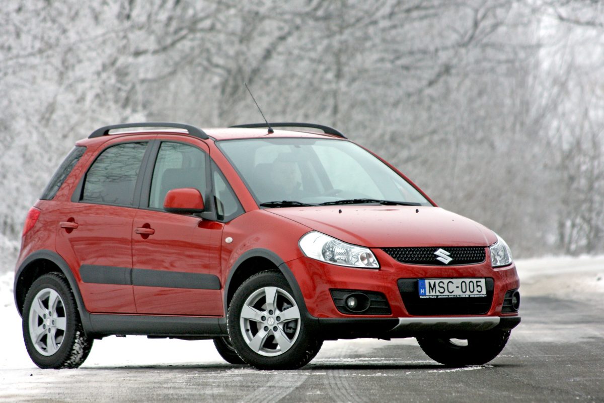 SUZUKI SX4