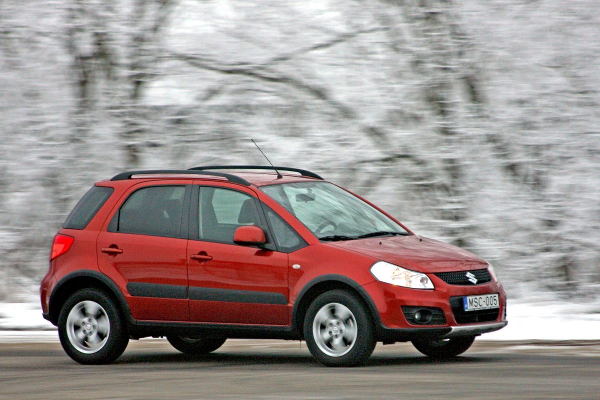 SUZUKI SX4