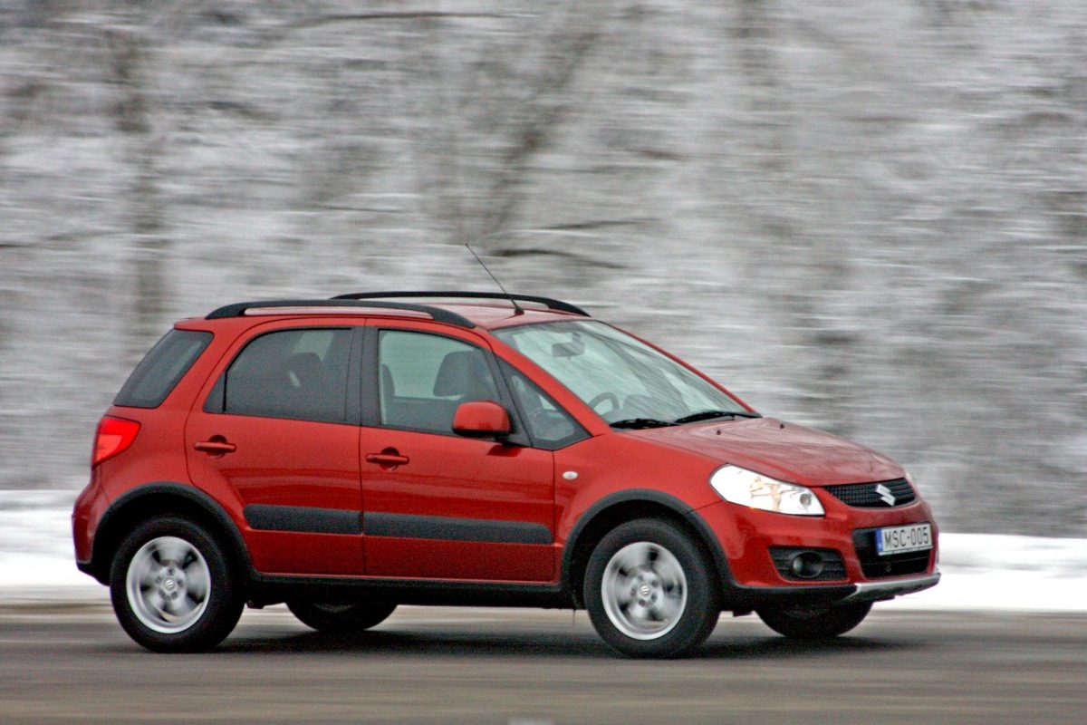 SUZUKI SX4