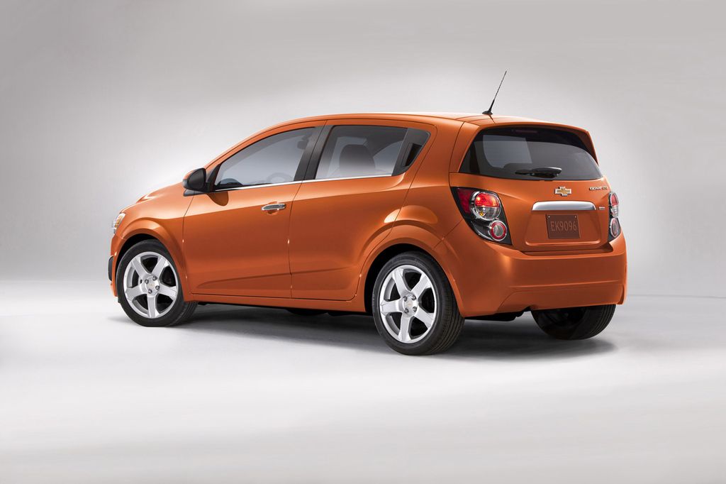 CHEVROLET AVEO