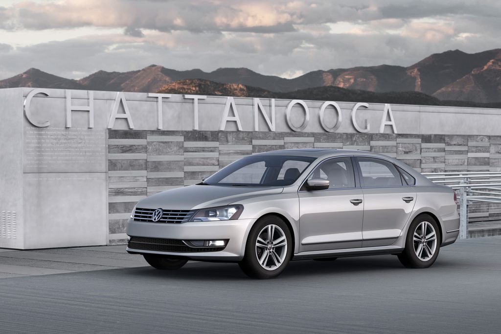 VOLKSWAGEN PASSAT