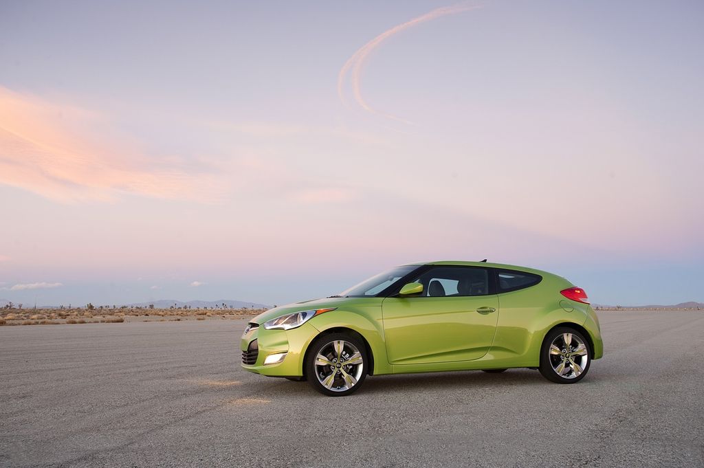 HYUNDAI COUPE