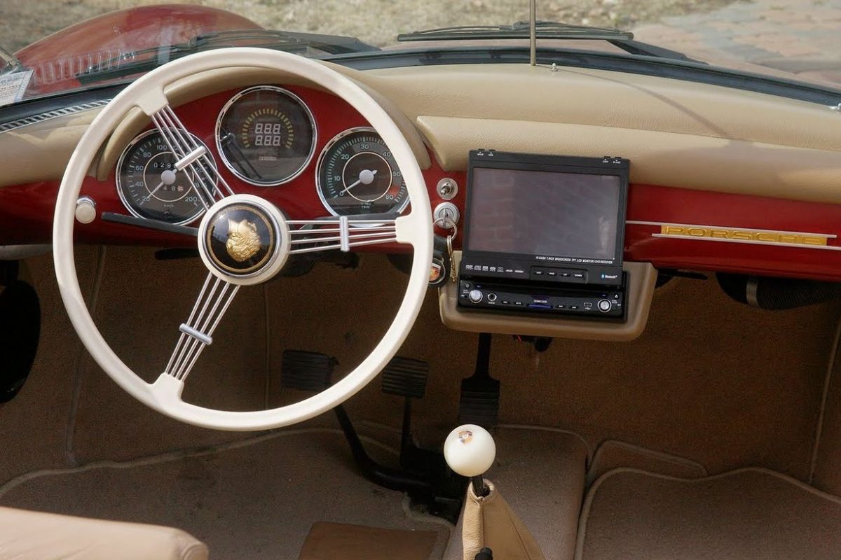 PORSCHE 356