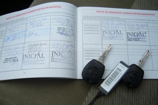 NISSAN PRIMERA