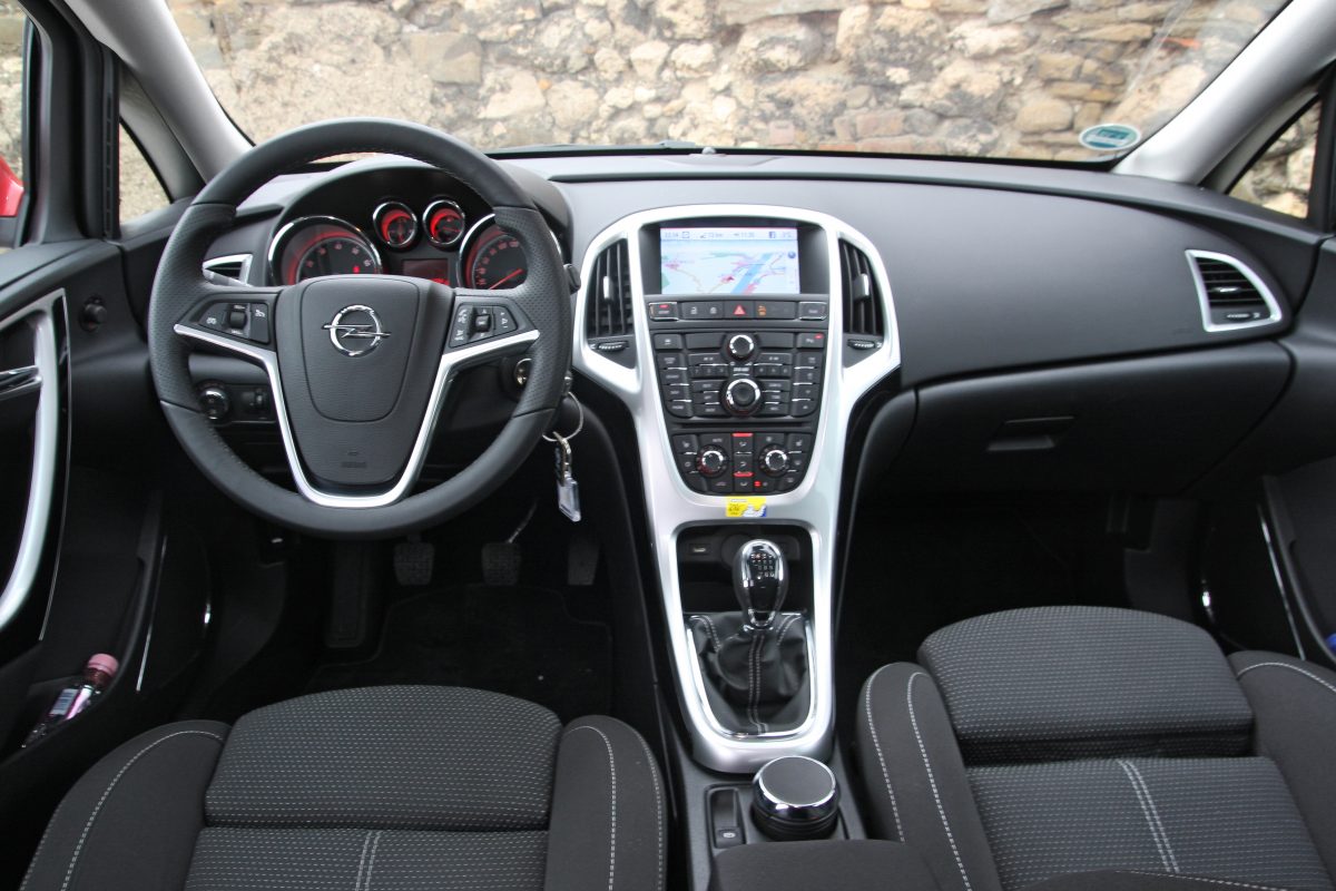 OPEL ASTRA J