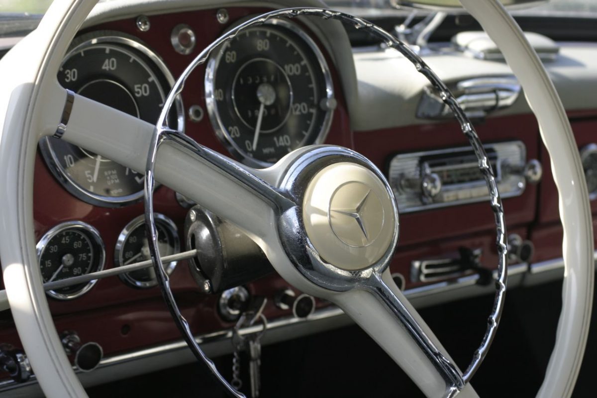 MERCEDES-BENZ 190