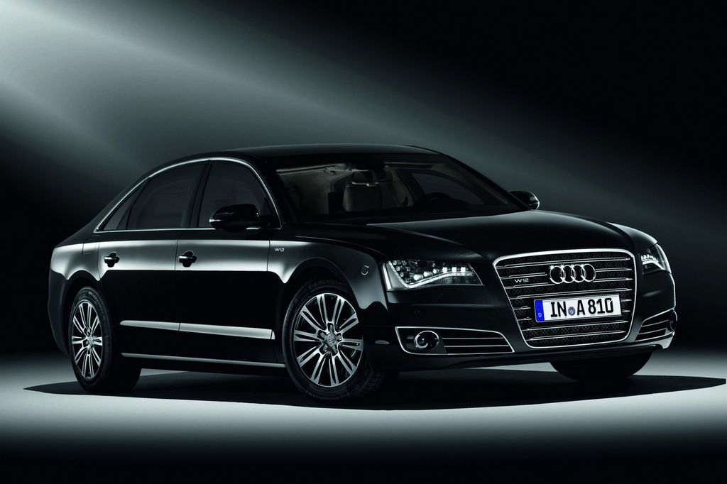 AUDI A8