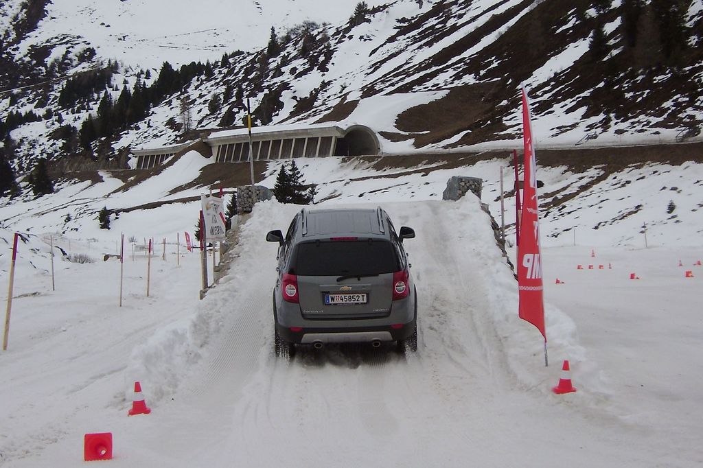 CHEVROLET CAPTIVA