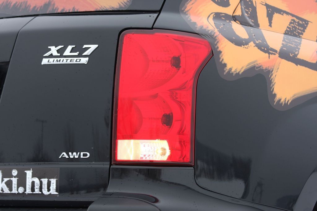 SUZUKI XL7