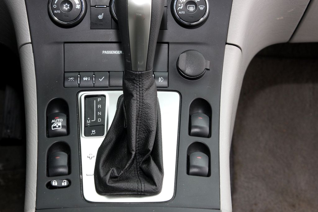 SUZUKI XL7