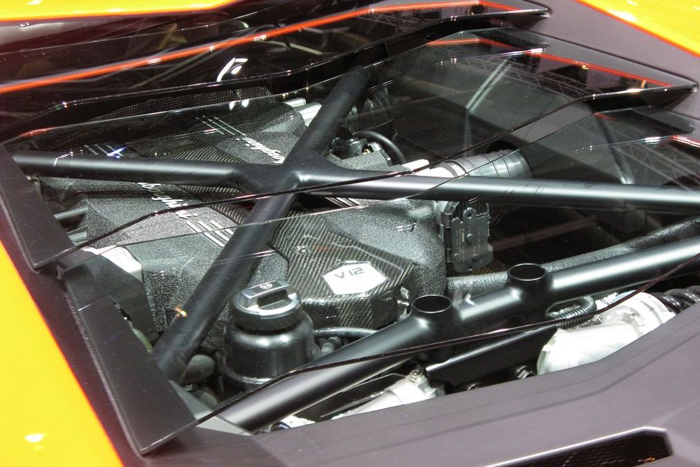 LAMBORGHINI