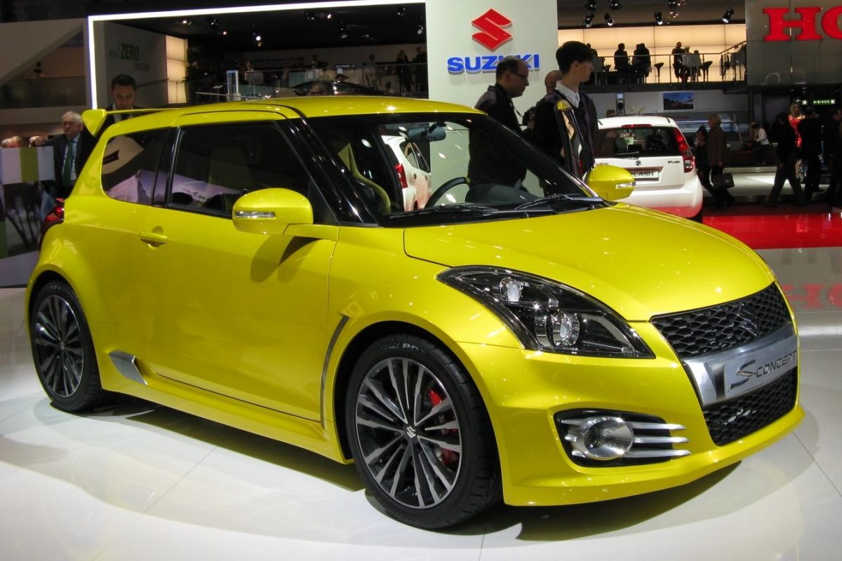 SUZUKI SWIFT