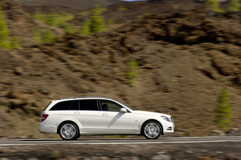 MERCEDES-BENZ C-OSZTÁLY