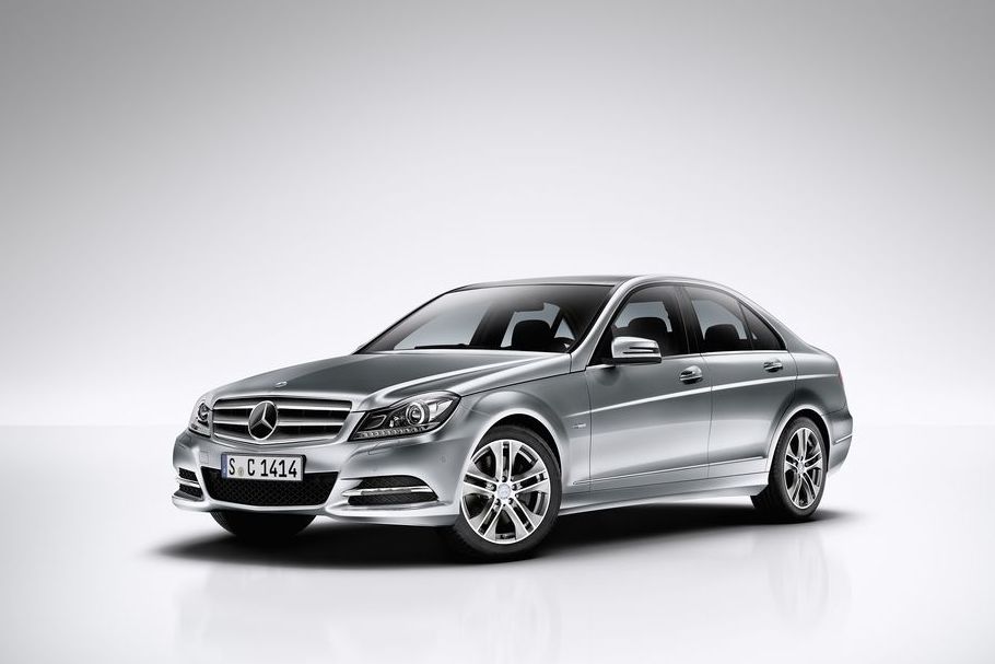 MERCEDES-BENZ C-OSZTÁLY