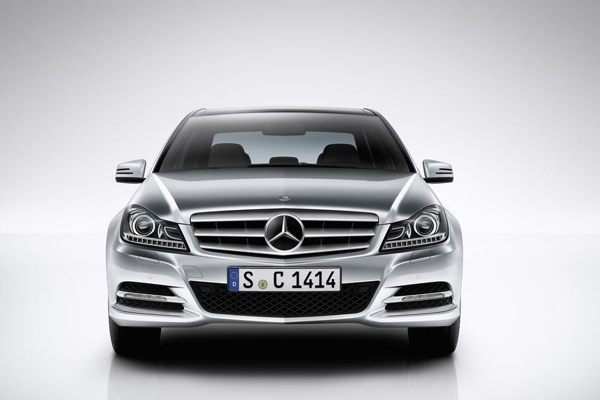 MERCEDES-BENZ C-OSZTÁLY