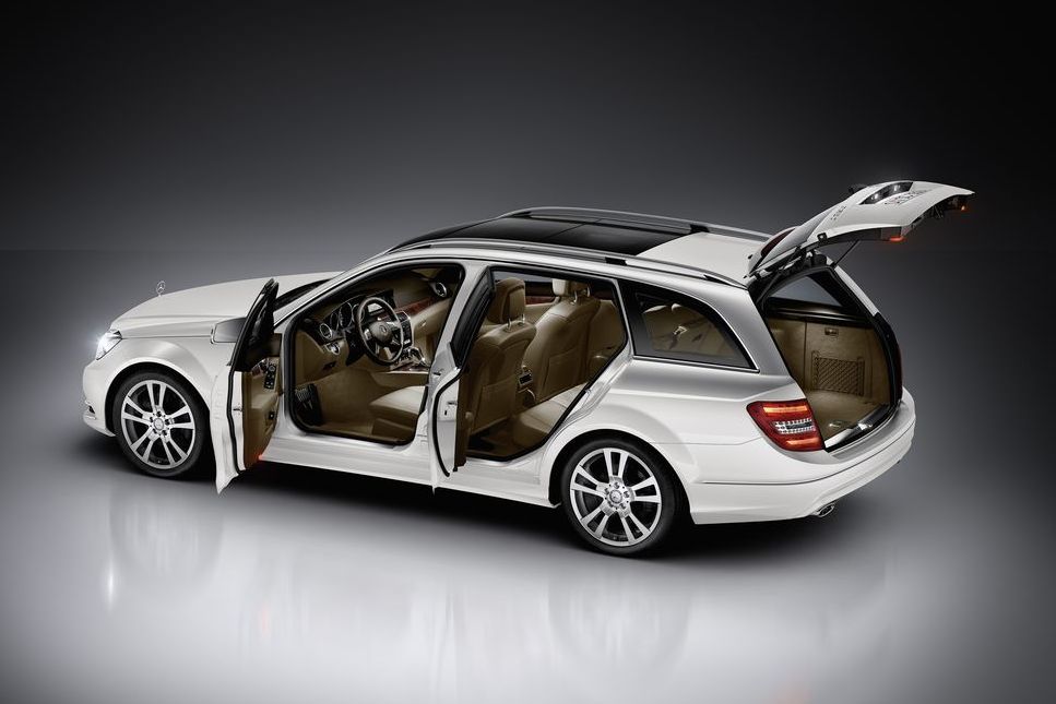 MERCEDES-BENZ C-OSZTÁLY