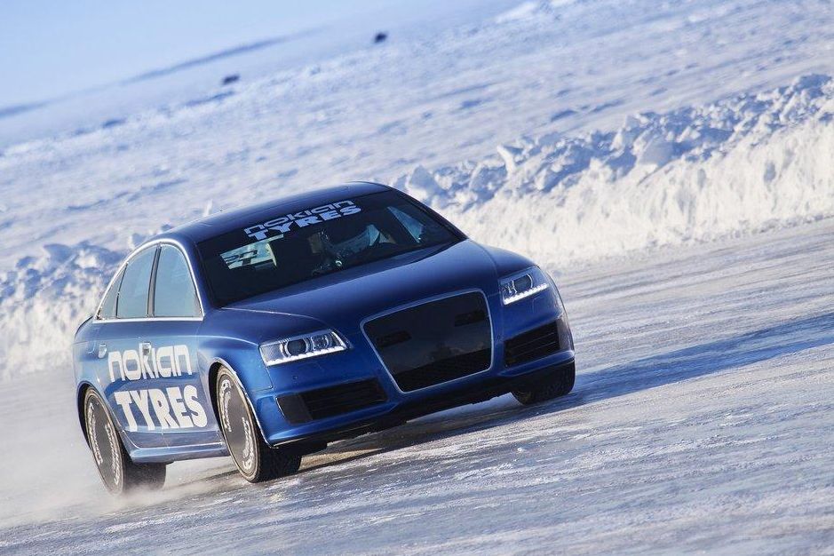 AUDI RS6