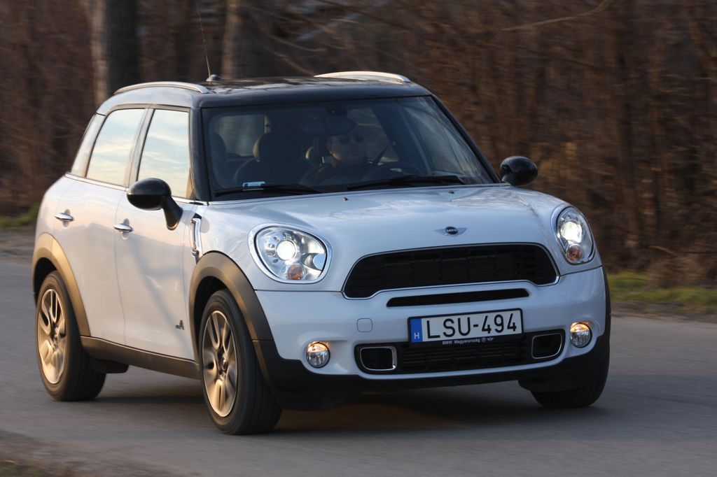 MINI COUNTRYMAN