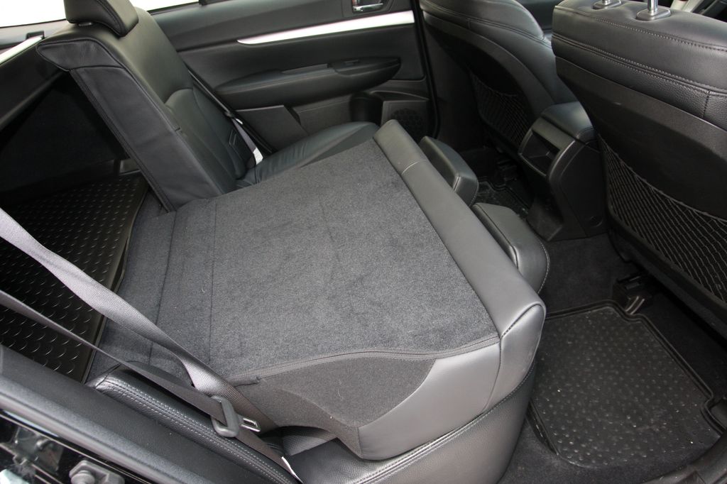 SUBARU OUTBACK