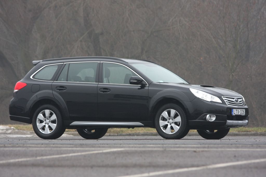 SUBARU OUTBACK