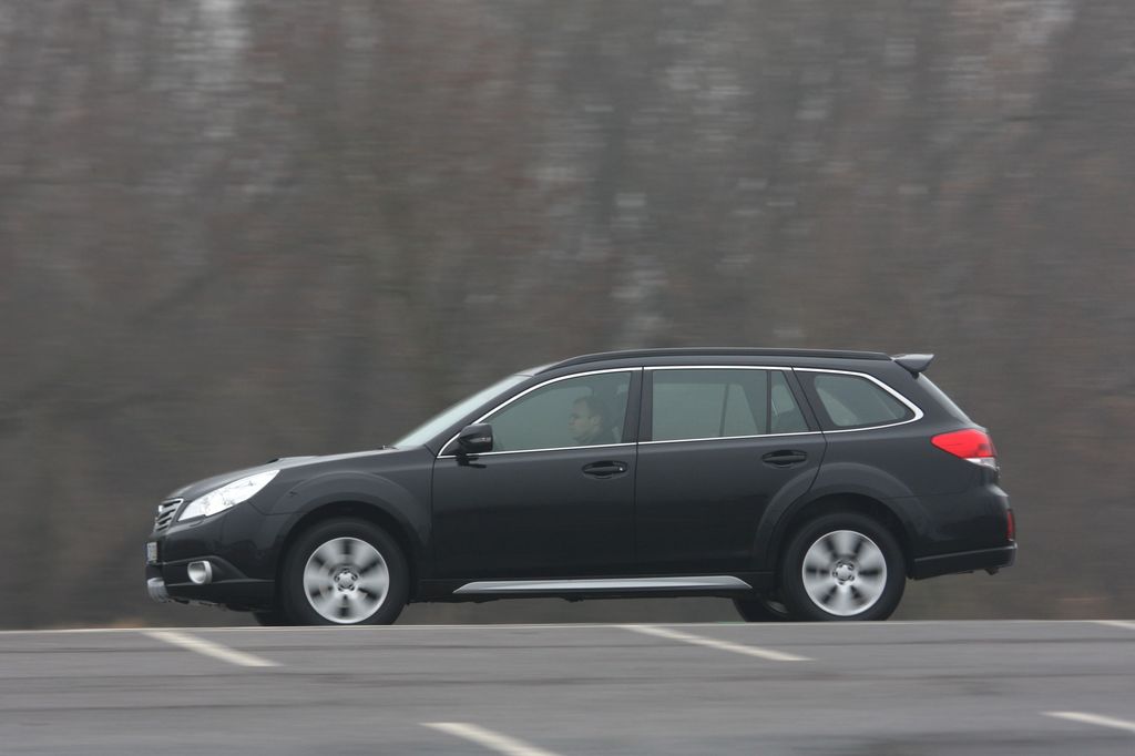 SUBARU OUTBACK