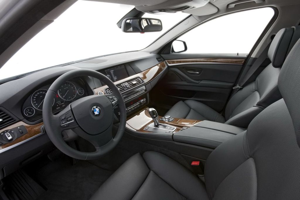 BMW 5-ÖS SOROZAT