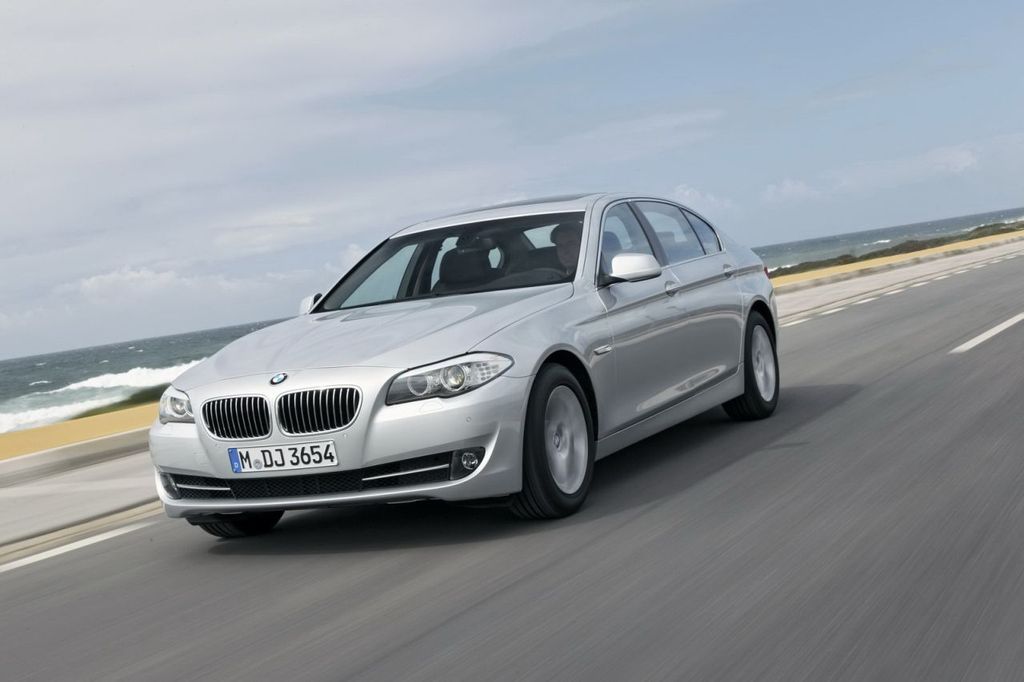 BMW 5-ÖS SOROZAT