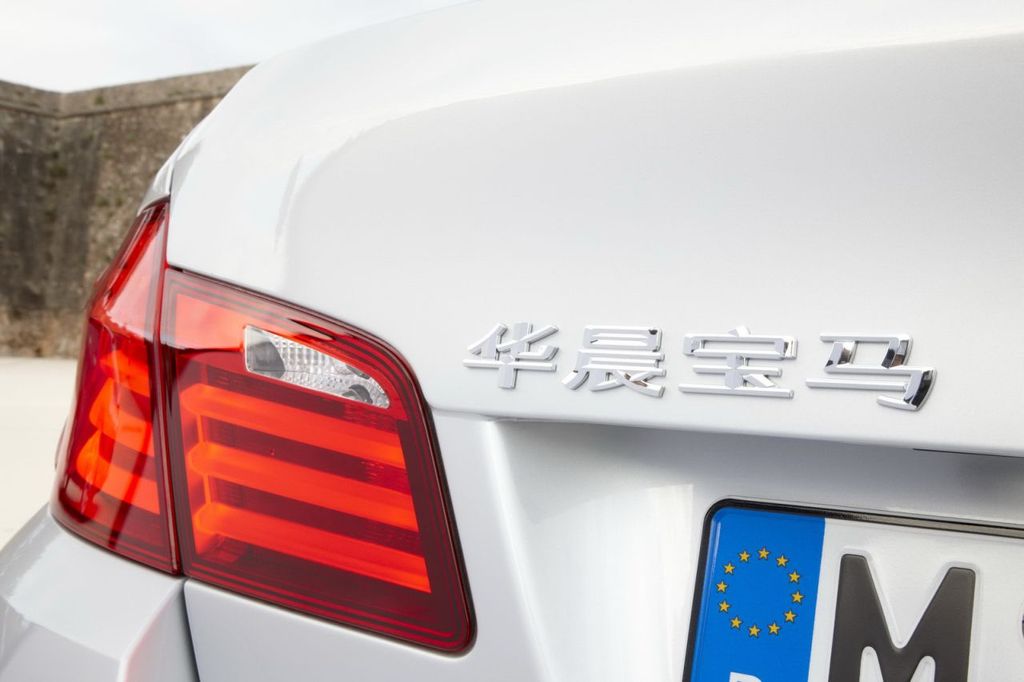 BMW 5-ÖS SOROZAT