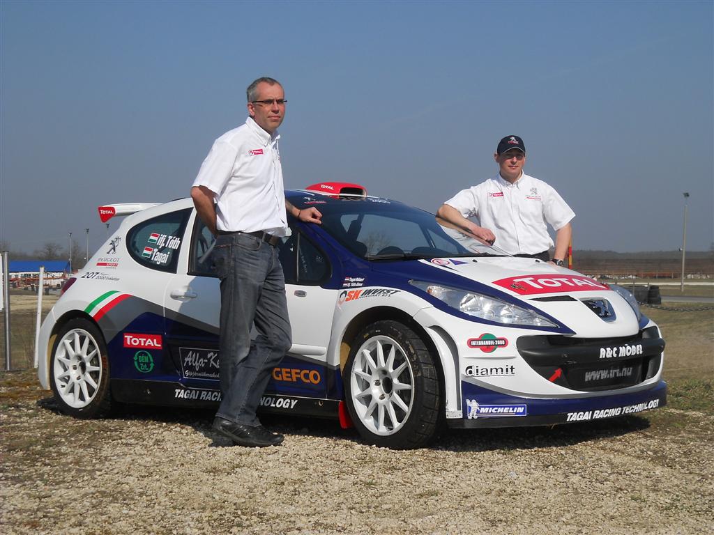 PEUGEOT 207
