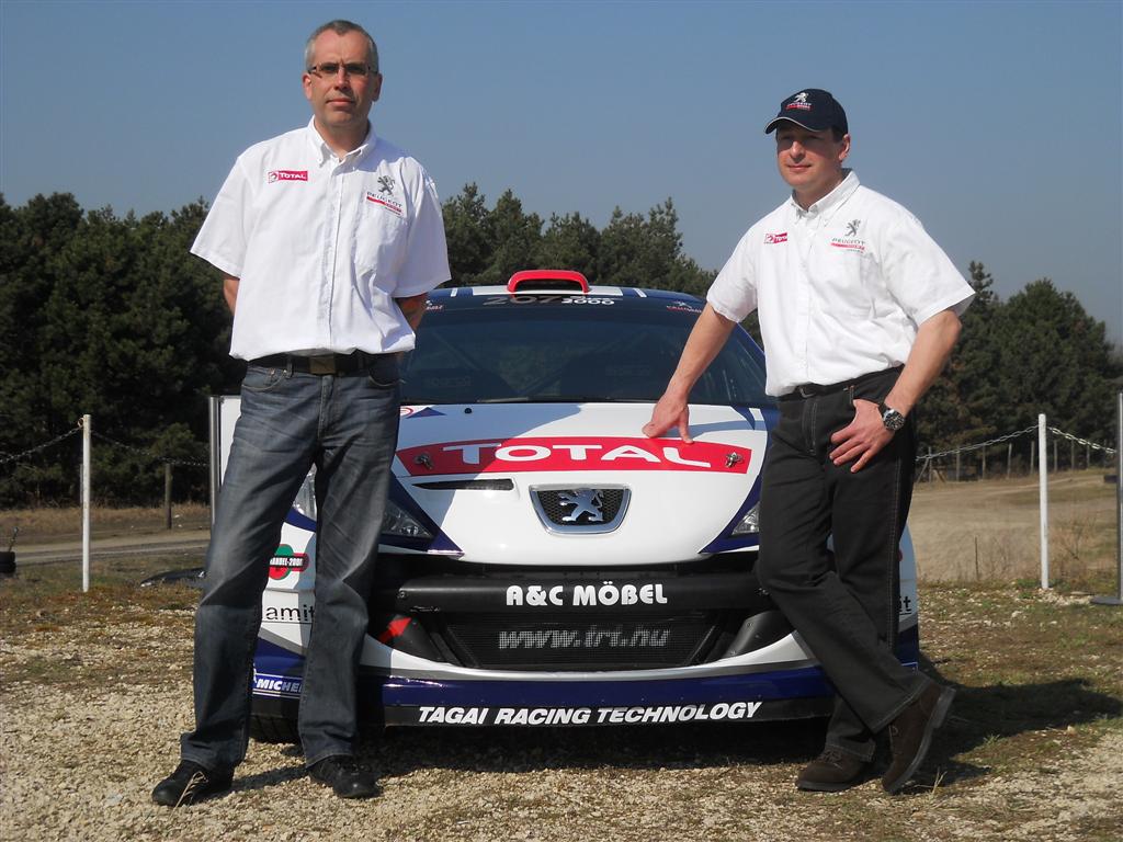 PEUGEOT 207