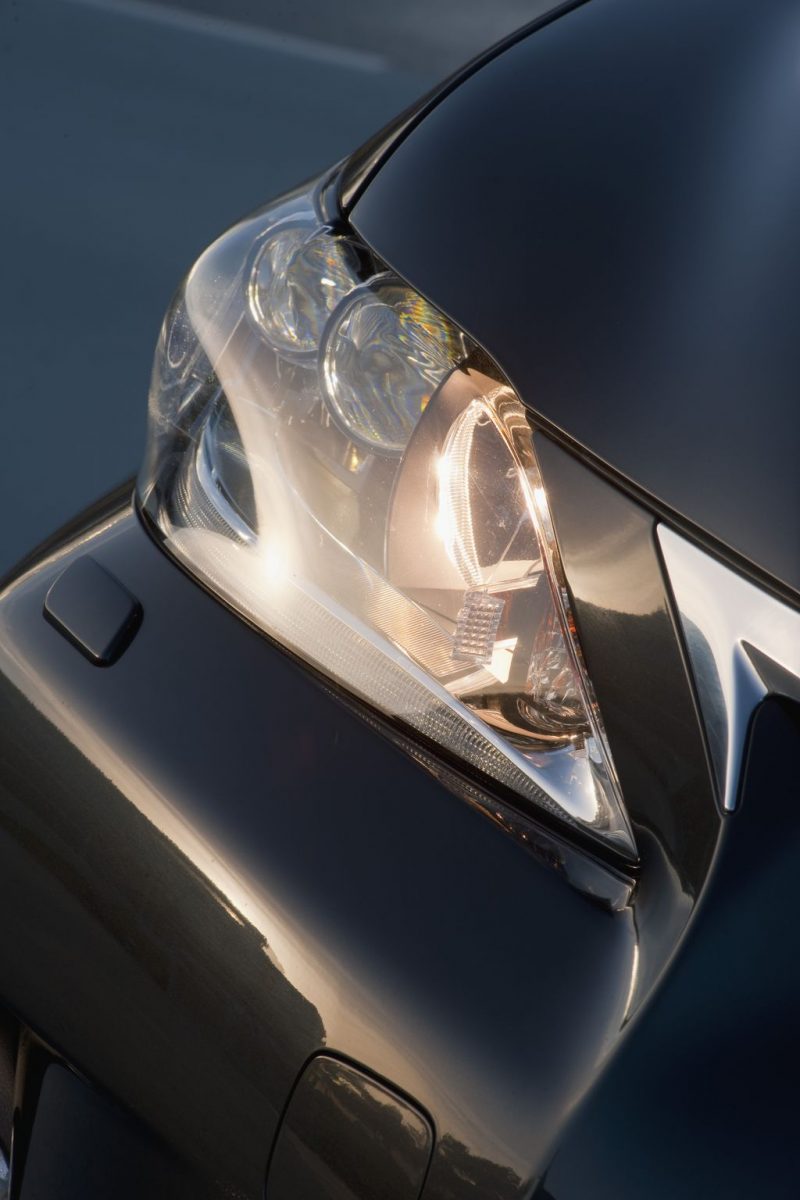 LEXUS