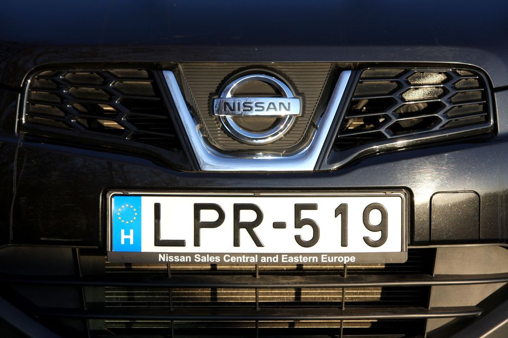 NISSAN QASHQAI+2