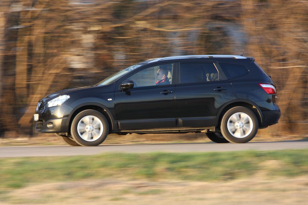 NISSAN QASHQAI+2